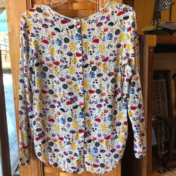 💐 H&M Top 💐 - Picture 2 of 4